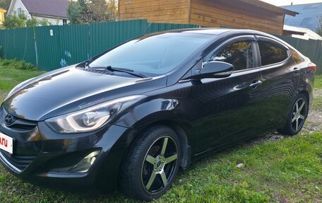 Hyundai Elantra V, 2015 год, 1 050 000 рублей, 2 фотография