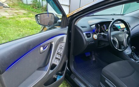 Hyundai Elantra V, 2015 год, 1 050 000 рублей, 9 фотография