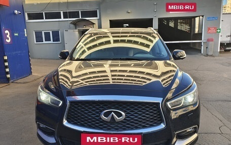 Infiniti QX60 I рестайлинг, 2019 год, 2 750 000 рублей, 3 фотография
