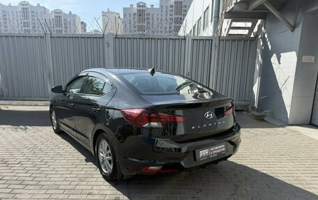 Hyundai Elantra VI рестайлинг, 2019 год, 1 249 000 рублей, 4 фотография