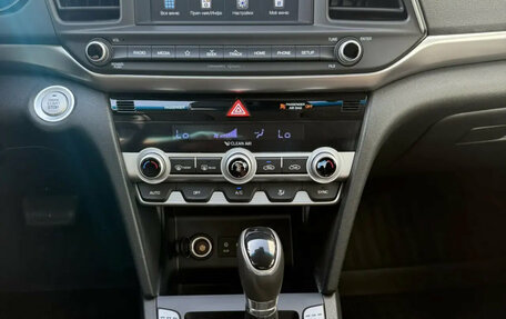 Hyundai Elantra VI рестайлинг, 2019 год, 1 249 000 рублей, 16 фотография