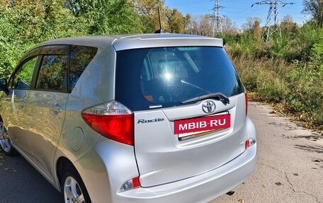 Toyota Ractis II, 2011 год, 820 000 рублей, 6 фотография