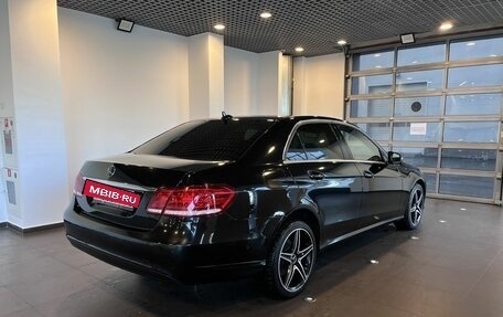 Mercedes-Benz E-Класс, 2013 год, 1 890 000 рублей, 3 фотография