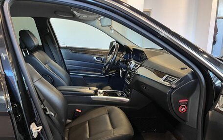 Mercedes-Benz E-Класс, 2013 год, 1 890 000 рублей, 28 фотография
