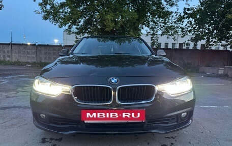 BMW 3 серия, 2016 год, 1 600 000 рублей, 4 фотография