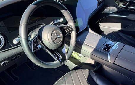 Mercedes-Benz EQS, 2022 год, 7 900 000 рублей, 23 фотография