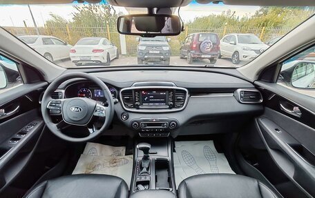 KIA Sorento III Prime рестайлинг, 2018 год, 2 699 000 рублей, 8 фотография