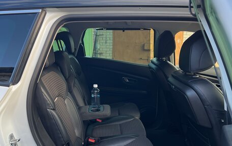 Renault Scenic IV, 2018 год, 1 970 000 рублей, 14 фотография