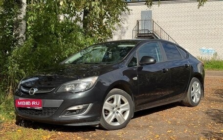 Opel Astra J, 2012 год, 799 000 рублей, 5 фотография