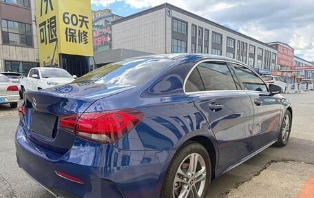 Mercedes-Benz A-Класс, 2022 год, 1 670 000 рублей, 5 фотография