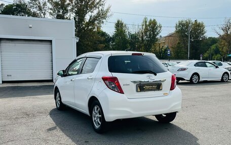 Toyota Vitz, 2013 год, 799 000 рублей, 8 фотография