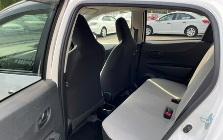 Toyota Vitz, 2013 год, 799 000 рублей, 11 фотография