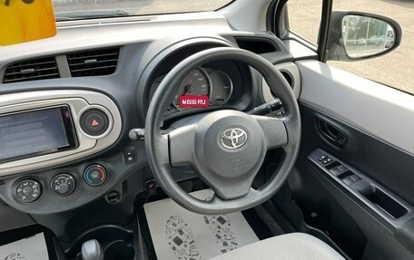 Toyota Vitz, 2013 год, 799 000 рублей, 18 фотография