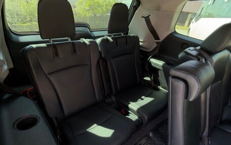 Toyota Highlander III, 2011 год, 1 790 000 рублей, 13 фотография