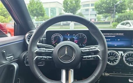 Mercedes-Benz A-Класс, 2023 год, 1 690 000 рублей, 7 фотография