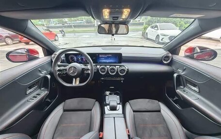 Mercedes-Benz A-Класс, 2023 год, 1 690 000 рублей, 9 фотография