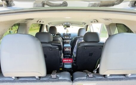 Toyota Highlander III, 2011 год, 1 790 000 рублей, 16 фотография