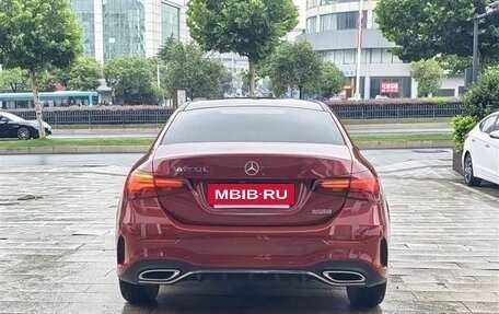 Mercedes-Benz A-Класс, 2023 год, 1 690 000 рублей, 6 фотография