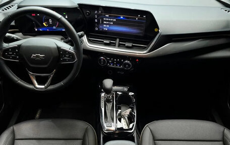 Chevrolet Trax, 2023 год, 2 416 000 рублей, 9 фотография