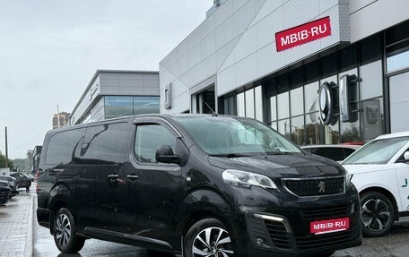 Peugeot Traveller I, 2021 год, 3 199 000 рублей, 1 фотография