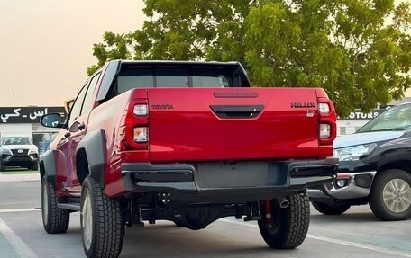Toyota Hilux VIII, 2026 год, 9 752 899 рублей, 3 фотография