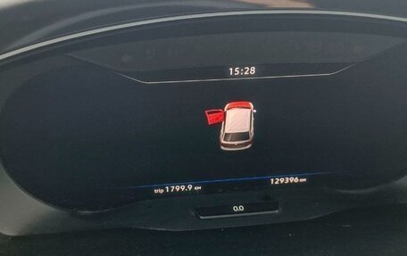 Volkswagen Tiguan II, 2018 год, 2 129 000 рублей, 6 фотография