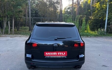 Volkswagen Touareg III, 2008 год, 860 000 рублей, 2 фотография