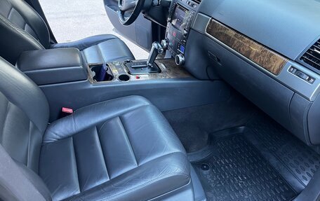Volkswagen Touareg III, 2008 год, 860 000 рублей, 10 фотография