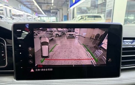 Volkswagen Tiguan II, 2023 год, 2 040 000 рублей, 12 фотография