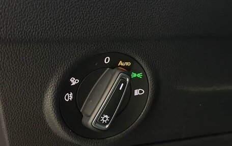 Volkswagen Tiguan II, 2023 год, 2 040 000 рублей, 14 фотография