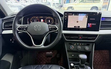 Volkswagen Tiguan II, 2023 год, 2 040 000 рублей, 6 фотография