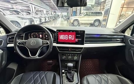 Volkswagen Tiguan II, 2023 год, 2 040 000 рублей, 5 фотография