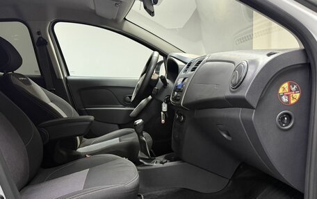 Renault Sandero II рестайлинг, 2021 год, 1 411 000 рублей, 18 фотография