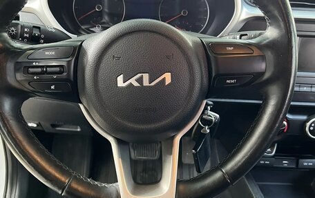 KIA Rio IV, 2021 год, 1 590 000 рублей, 12 фотография