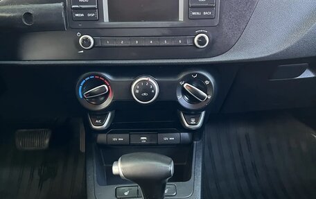KIA Rio IV, 2021 год, 1 590 000 рублей, 14 фотография