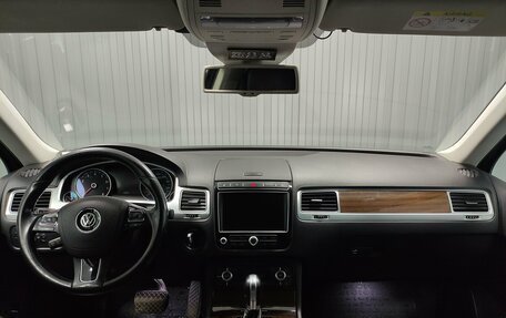 Volkswagen Touareg III, 2015 год, 2 510 000 рублей, 8 фотография