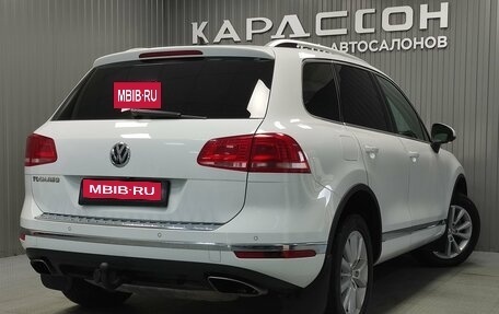 Volkswagen Touareg III, 2015 год, 2 510 000 рублей, 2 фотография