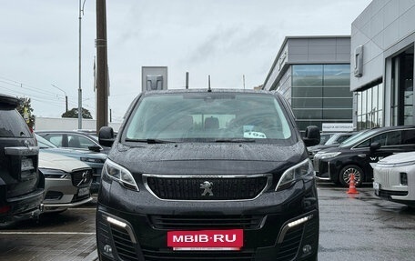 Peugeot Traveller I, 2021 год, 3 199 000 рублей, 2 фотография