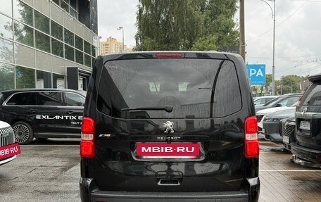 Peugeot Traveller I, 2021 год, 3 199 000 рублей, 5 фотография