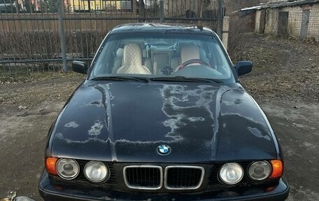 BMW 5 серия, 1995 год, 210 000 рублей, 1 фотография