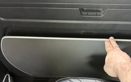 Volkswagen Multivan T6 рестайлинг, 2016 год, 2 350 000 рублей, 7 фотография