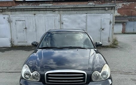 Hyundai Sonata IV рестайлинг, 2011 год, 600 000 рублей, 1 фотография