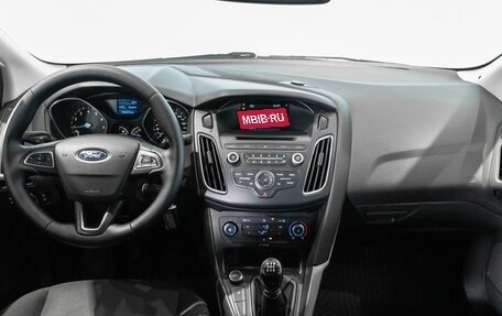 Ford Focus III, 2017 год, 1 050 000 рублей, 6 фотография