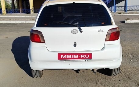 Toyota Vitz, 2001 год, 290 000 рублей, 3 фотография