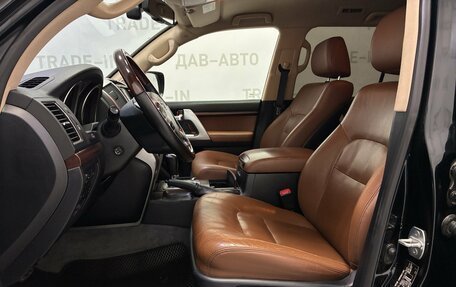 Toyota Land Cruiser 200, 2015 год, 3 399 000 рублей, 8 фотография