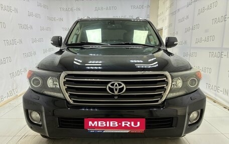 Toyota Land Cruiser 200, 2015 год, 3 399 000 рублей, 2 фотография