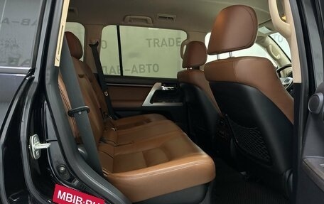 Toyota Land Cruiser 200, 2015 год, 3 399 000 рублей, 20 фотография