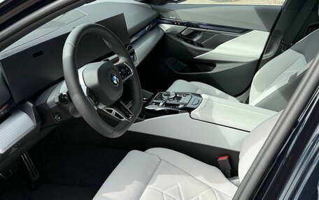 BMW 5 серия, 2026 год, 10 290 000 рублей, 8 фотография