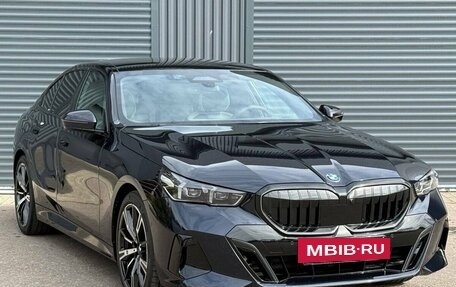 BMW 5 серия, 2026 год, 10 290 000 рублей, 14 фотография