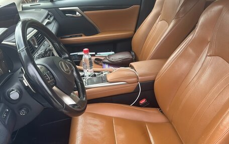 Lexus RX IV рестайлинг, 2019 год, 4 250 000 рублей, 2 фотография